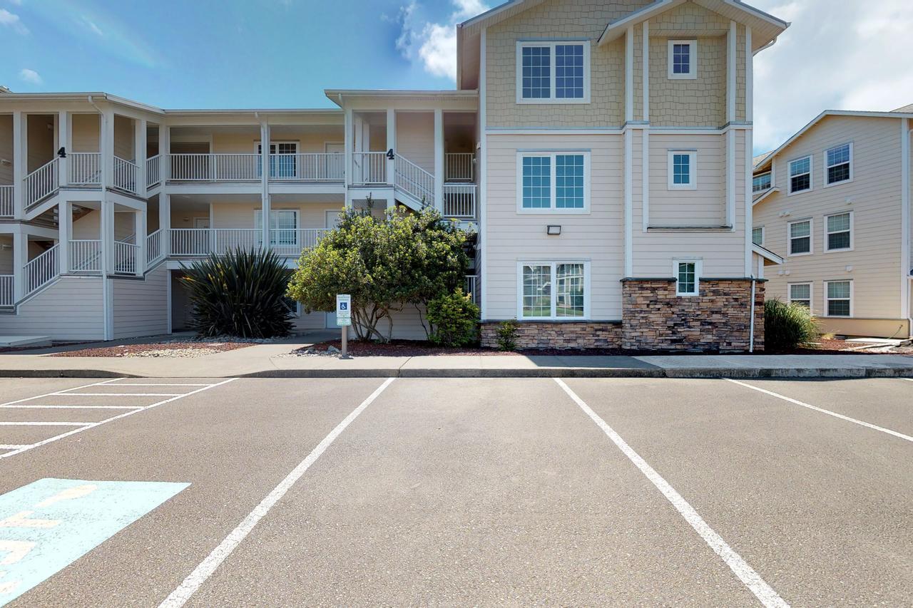Sunny Delight Apartment Westport Exterior foto